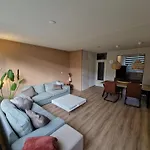 Kintsugi Apartment