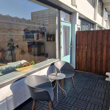 Kintsugi Apartment *